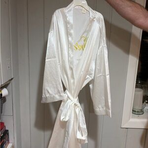 Bride White Satin Robe with Yellow Embroidery - Bridal Wrap